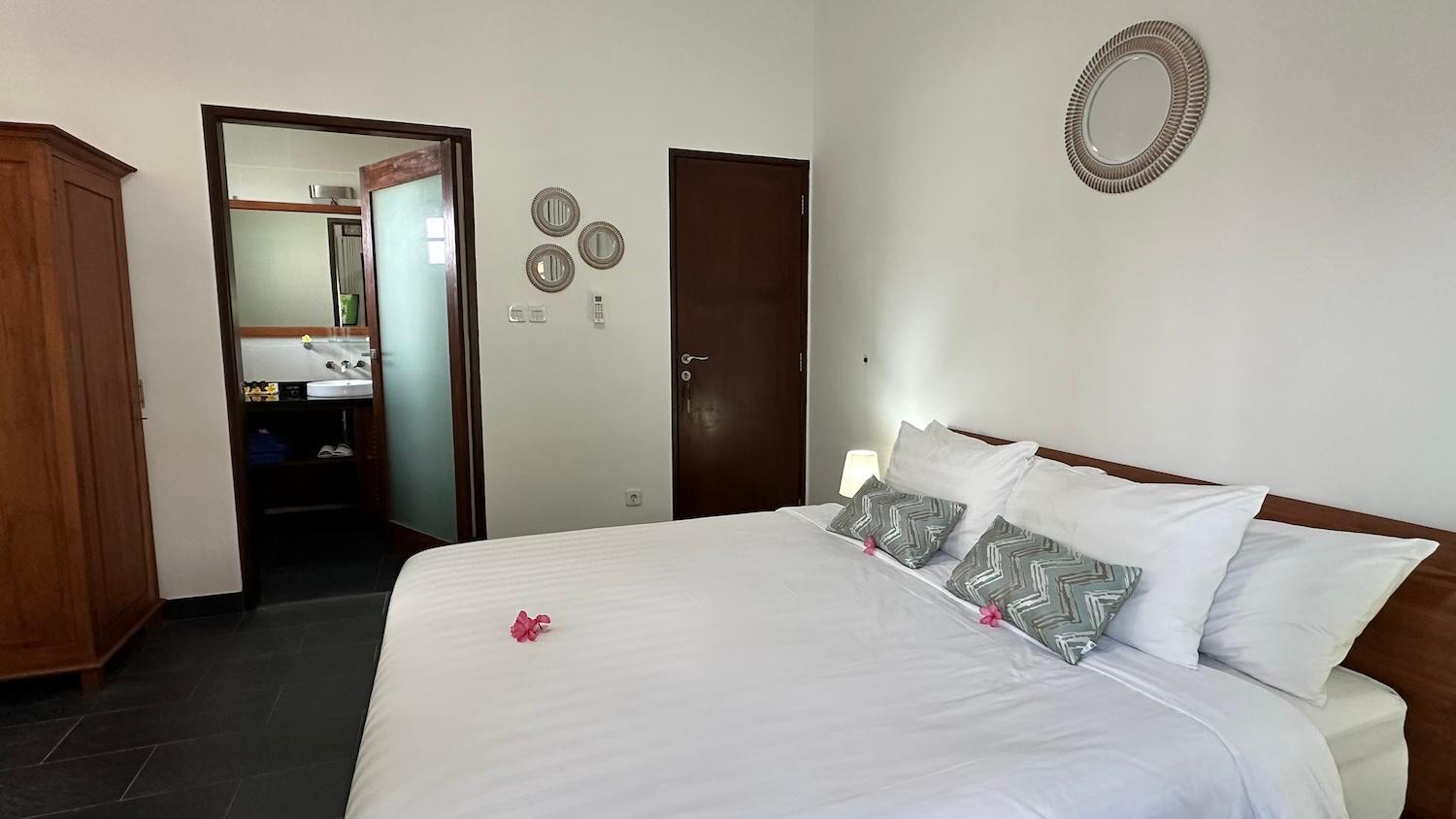 Bale Solah Lombok Holiday Resort เซงกีกี ภายนอก รูปภาพ