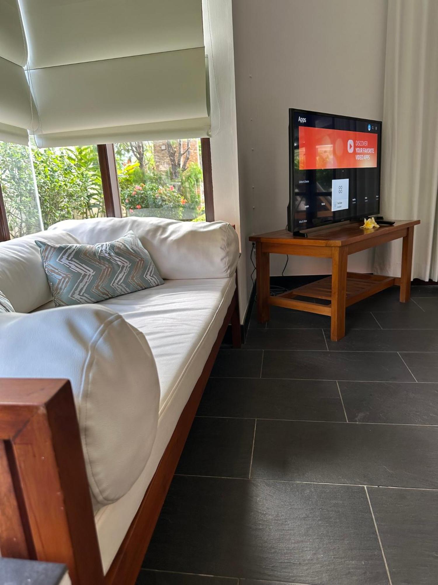 Bale Solah Lombok Holiday Resort เซงกีกี ภายนอก รูปภาพ